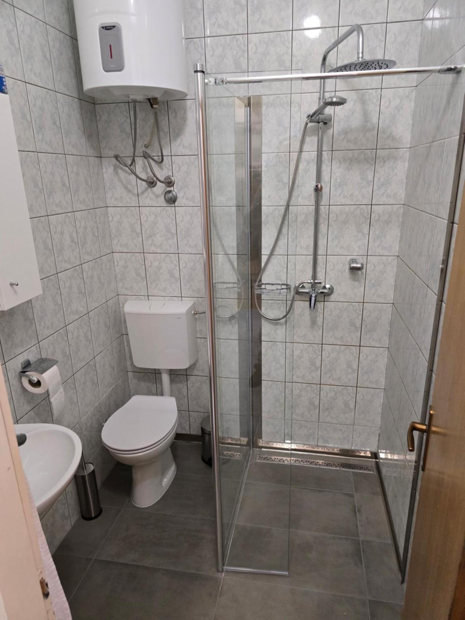 Apartments Stjepan Malinska Ngoại thất bức ảnh