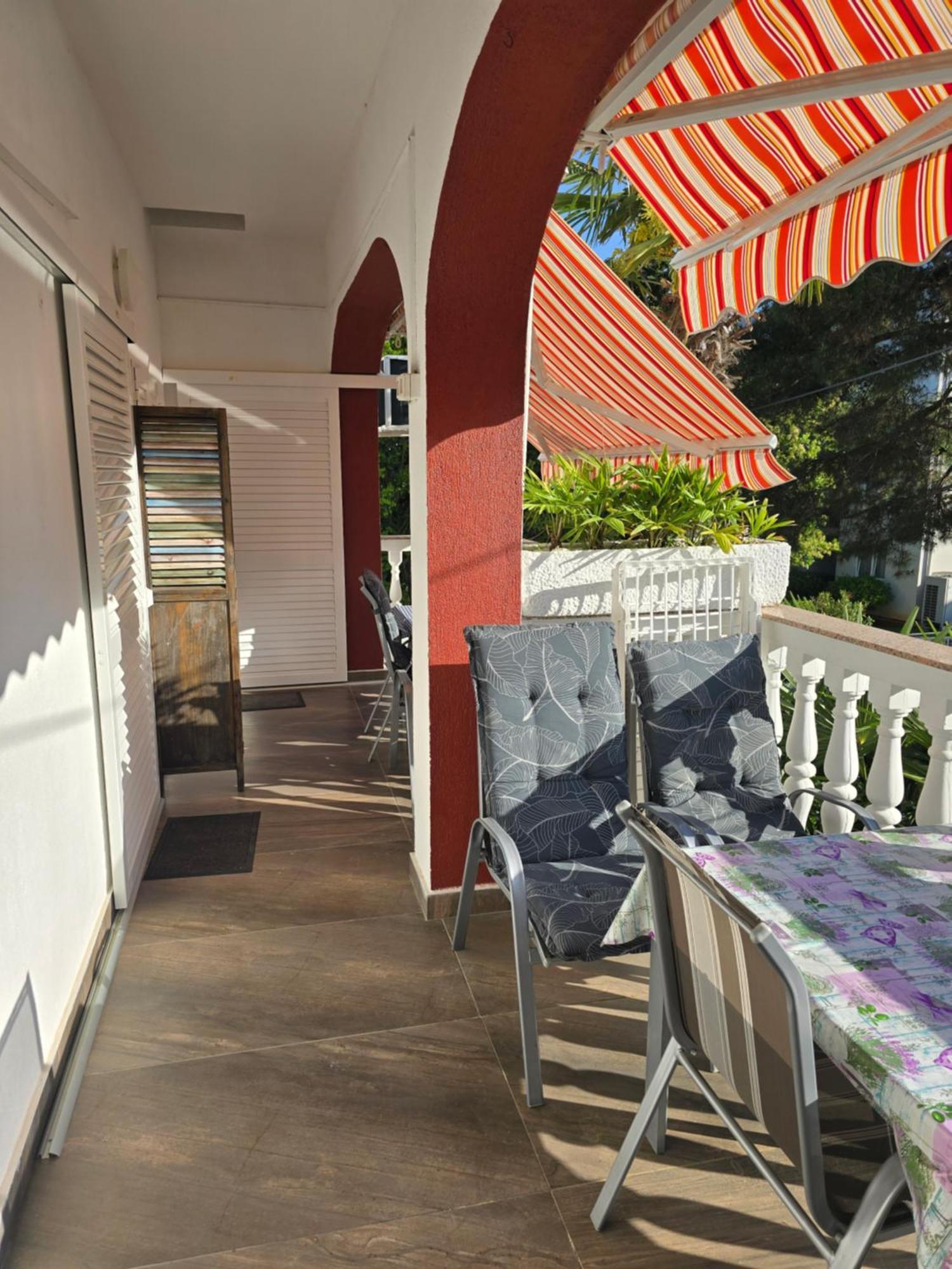 Apartments Stjepan Malinska Ngoại thất bức ảnh
