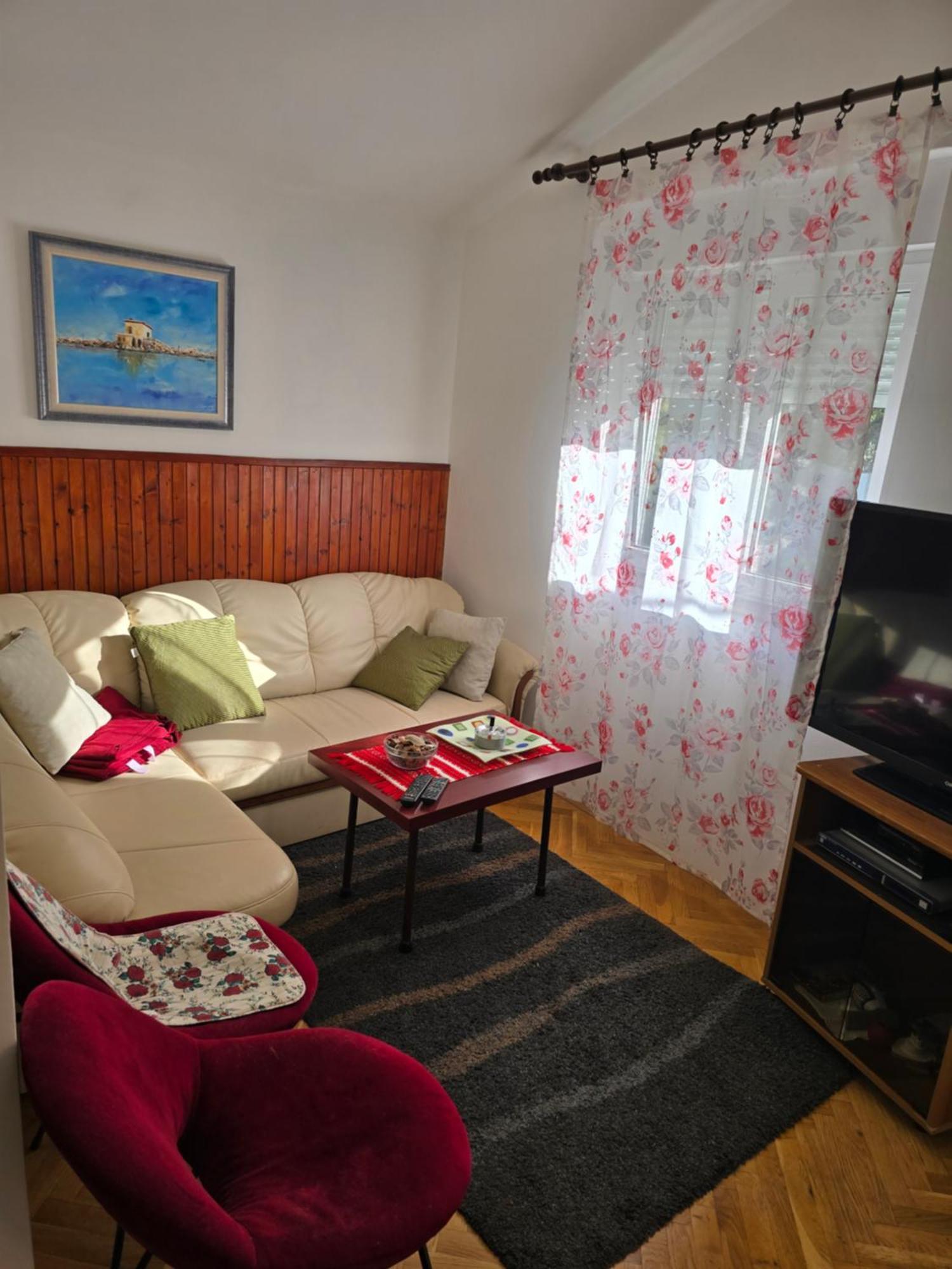 Apartments Stjepan Malinska Ngoại thất bức ảnh
