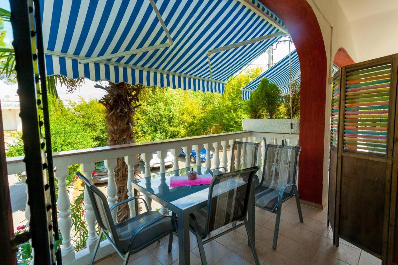 Apartments Stjepan Malinska Ngoại thất bức ảnh