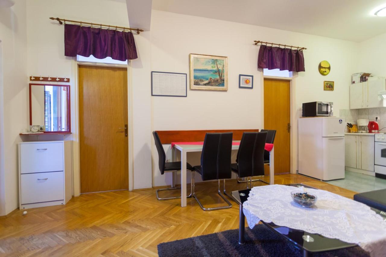 Apartments Stjepan Malinska Ngoại thất bức ảnh
