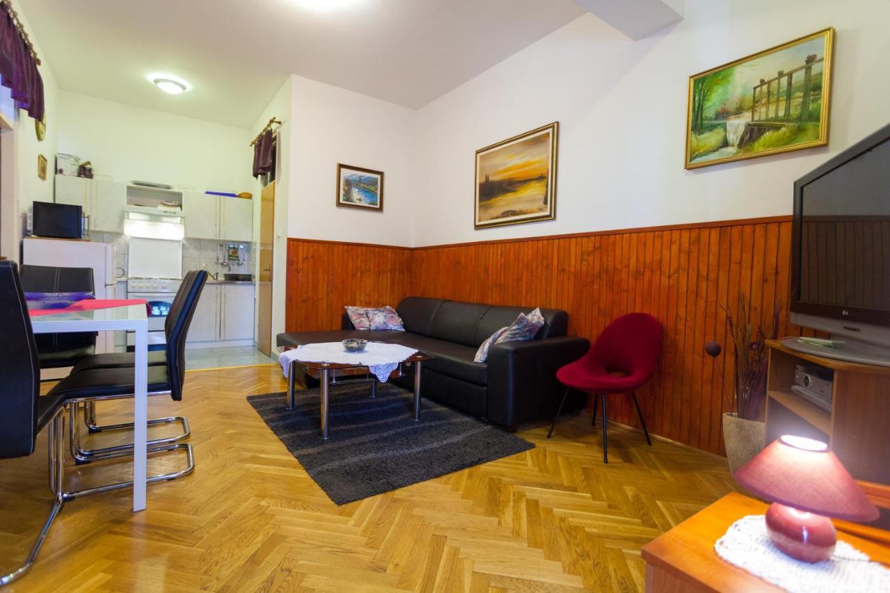 Apartments Stjepan Malinska Ngoại thất bức ảnh